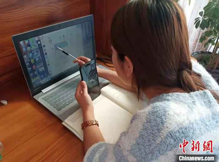  辅导作业、疏导情绪 山西共青团为一线医护人员撑起大后方