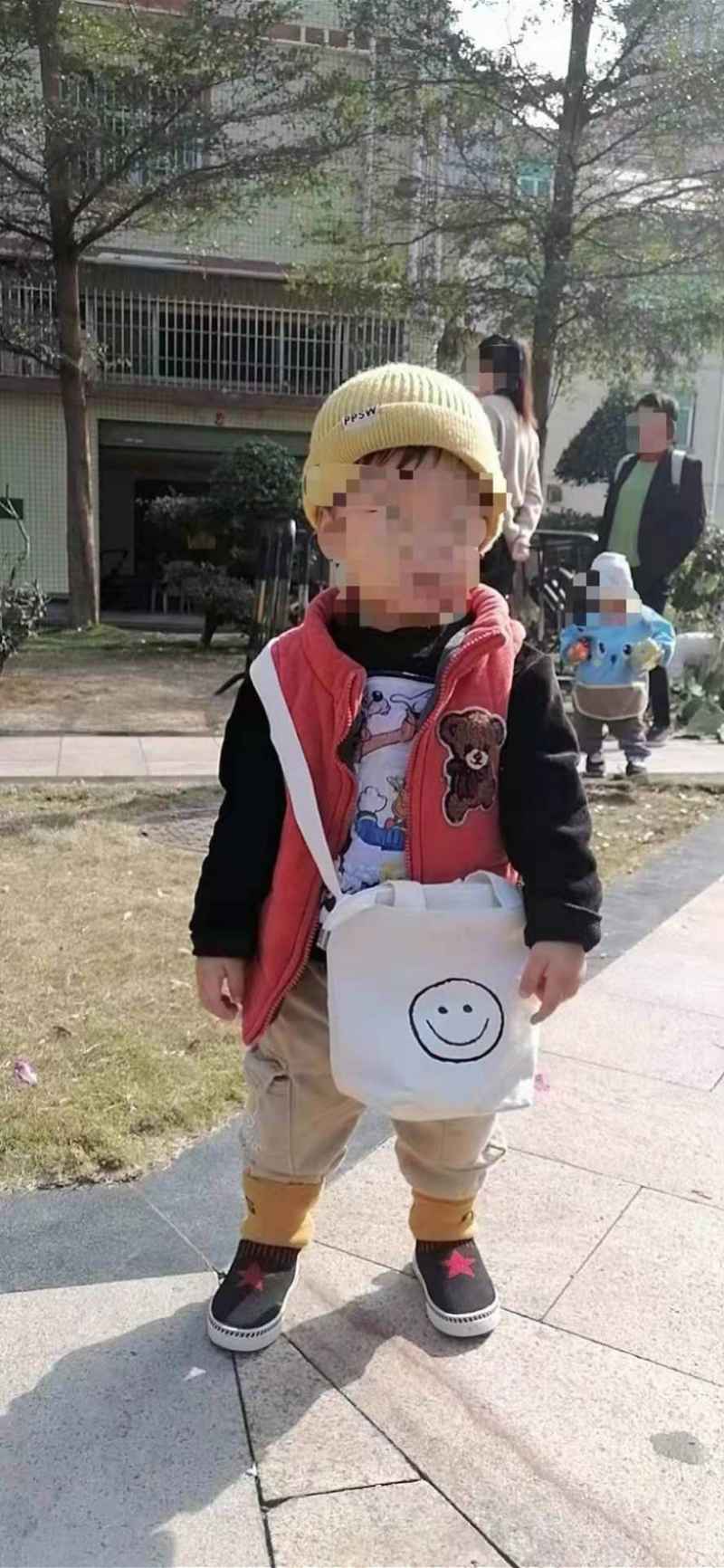 深圳家长投诉产前检测胎儿染色体异常、产后健康，医院回应